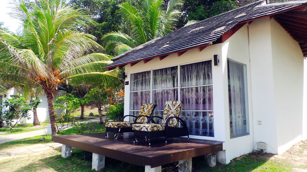 Sari Pacifica Resort & Spa Sibu Island Pulau Sibu Exterior photo